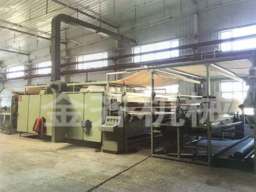 威爾頓地毯上膠機(jī)